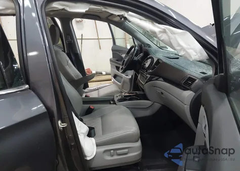 2020 Honda Pilot Awd Touring 8 Passenger from USA, damaged, VIN 5FNYF6H90LB031004